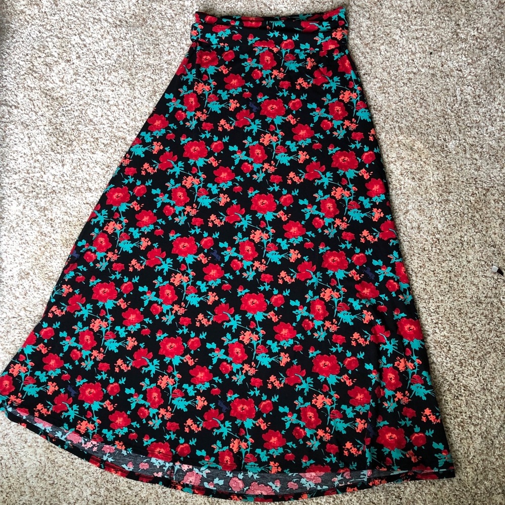 Cute maxi skirt